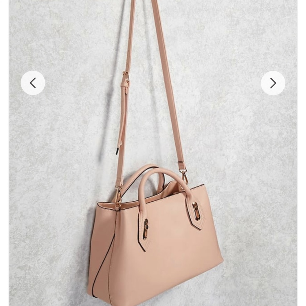 NWT Blush Handbag with Roségold accents